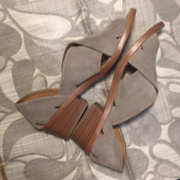 Alberto Fermani Italian Suede Shoes size 6 - Picture 2 of 5